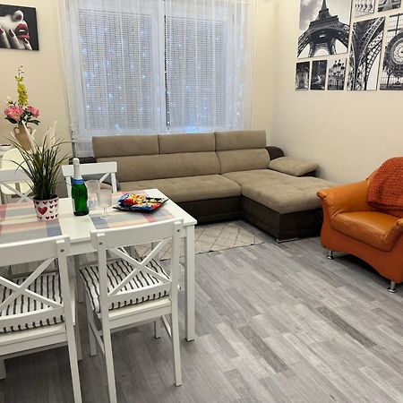 Relax Island Family Friedly Apartment Budapešť Exteriér fotografie